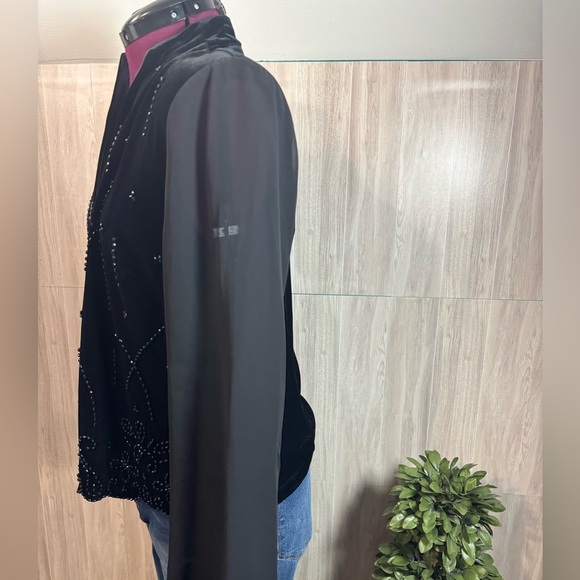 J R Nites by Carol Lin Velvet Black Beaded Women's Blouse Top Sheer Sleeves - Picture 7 of 11